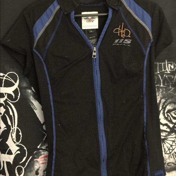 Medium Harley Davidson shirt - Picture 2 of 2